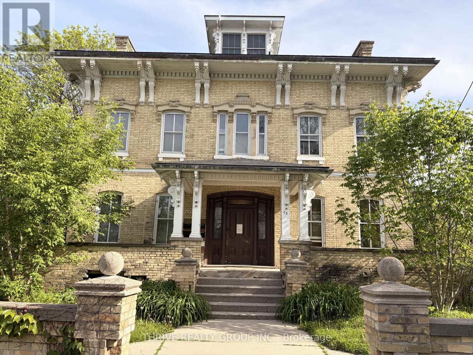 Property Photo: 53 McClary Avenue 5 ON N6C 1P6