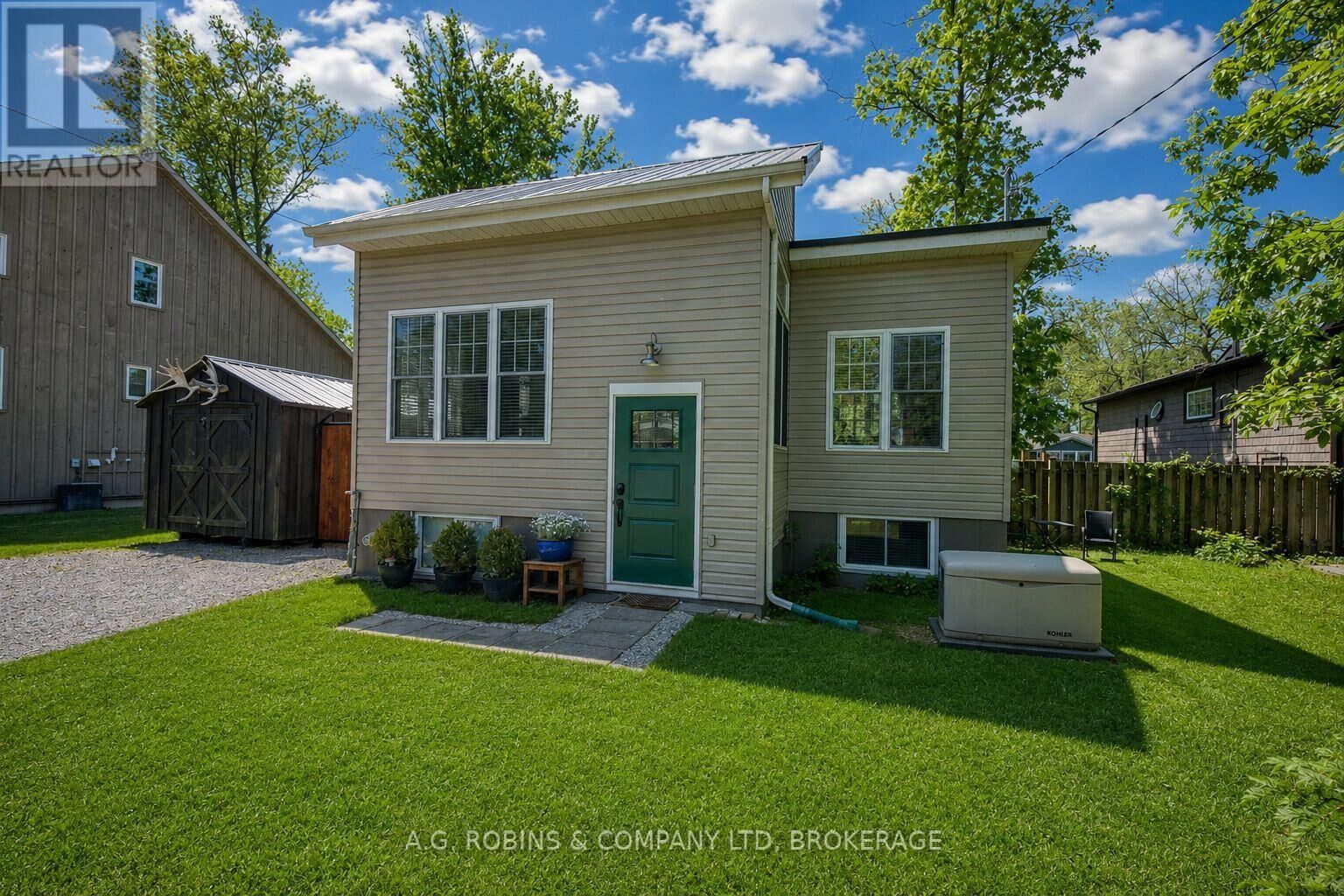 Property Photo:  10585 Maplewood Drive  ON L3K 5V4 