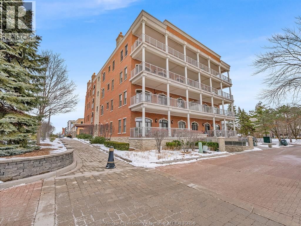 Property Photo: 252 Dalhousie 304 ON N9V 1W7