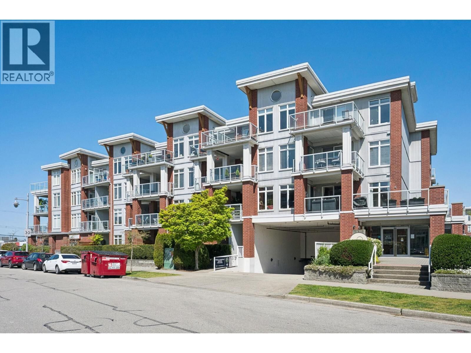 Property Photo: 4111 Bayview Street 305 BC V7E 6T5