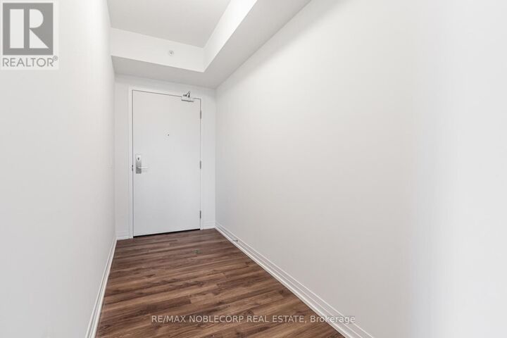 Property Photo: 408 Brown'S Line 301 ON M8W 0C3