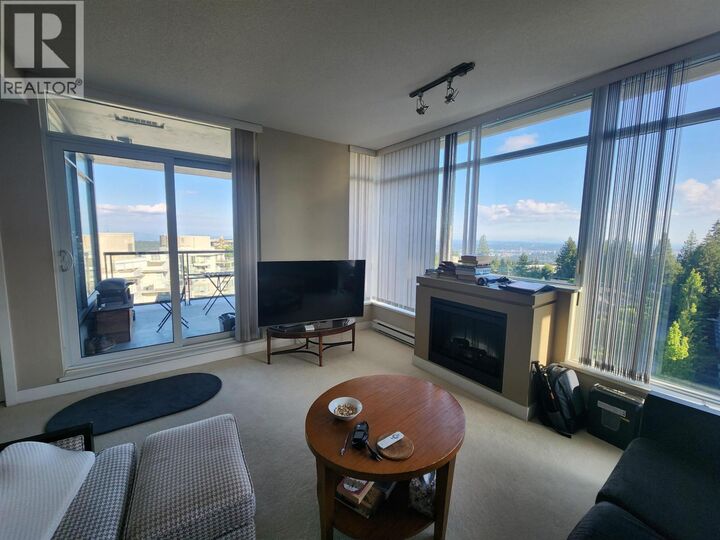 Photo de la propriété:  9222 University Crescent 1106  BC V5A 0A6 