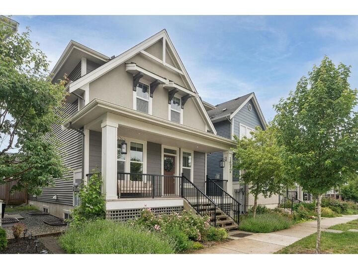 20326 82B Avenue — photo 1