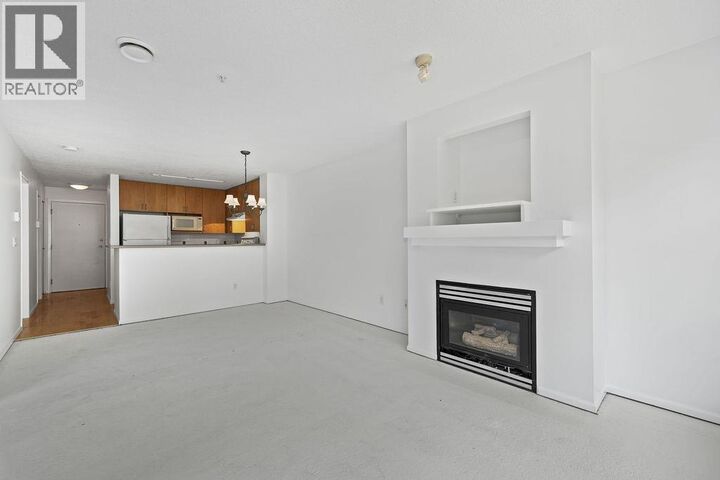 Property Photo:  124 West 3rd Street 306  BC V7M 1E8 