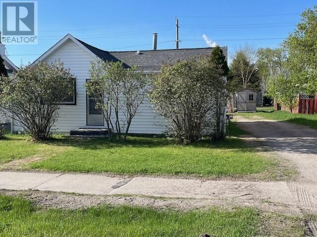Property Photo: 180 Third St ON P8N 2W1