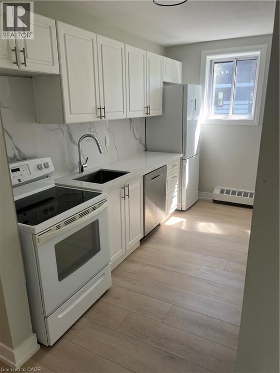 Property Photo: 80 South Forster Park Drive 20 ON L6K 1Y9