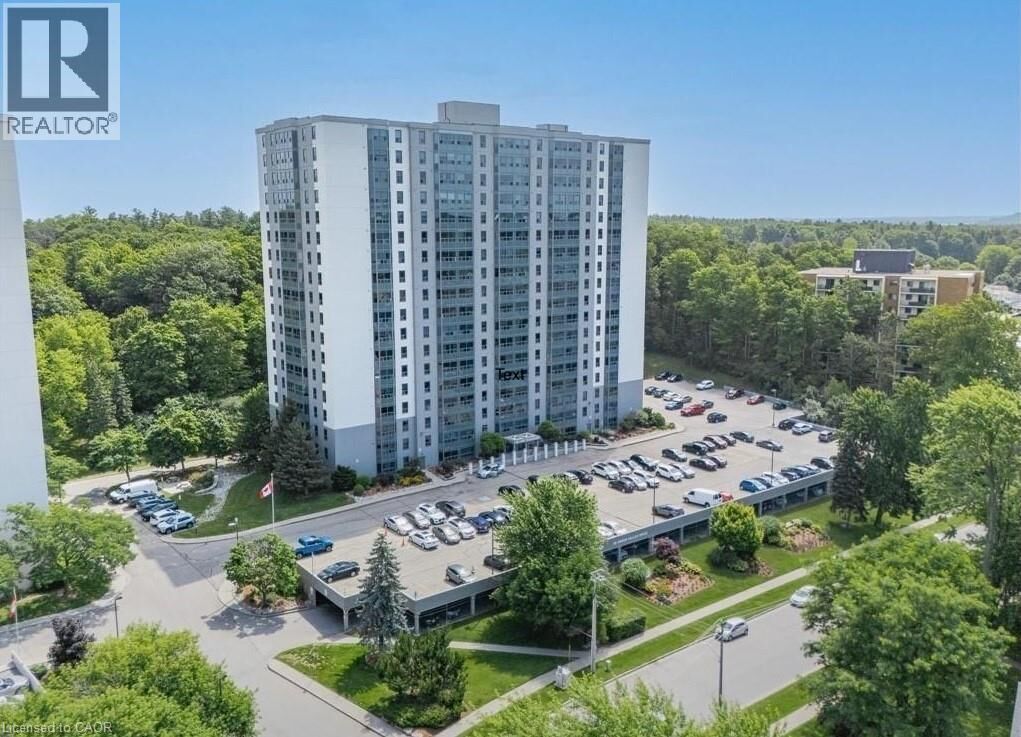 Property Photo:  55 Green Valley Drive 1607  ON N2P 1Z6 