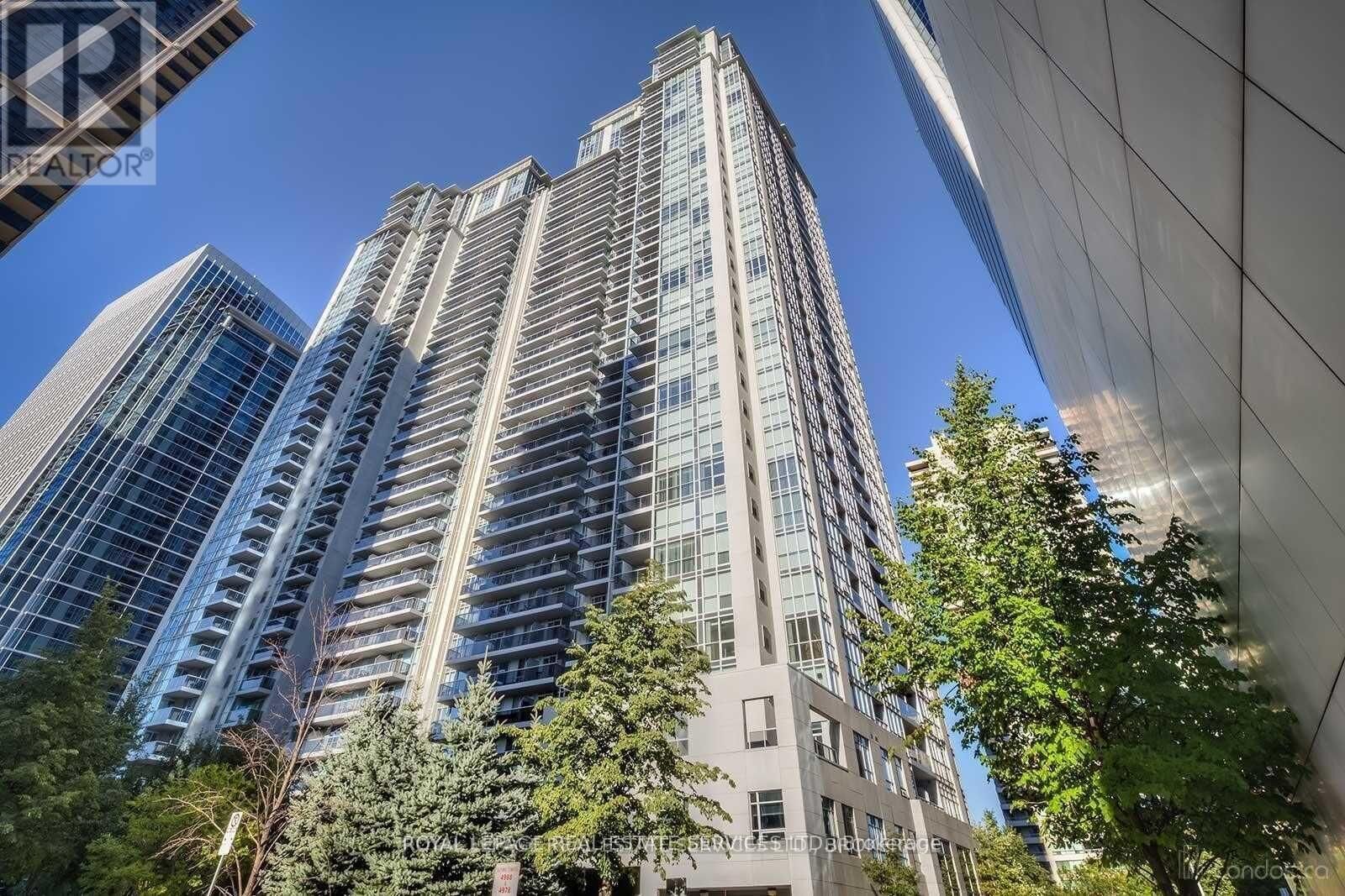 Property Photo: 4978 Yonge Street 1612 ON M2N 5N7