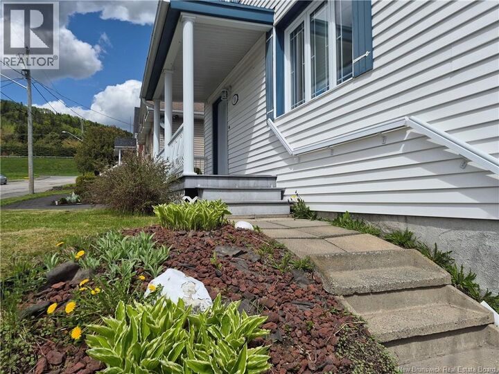 Photo de la propriété: 115 46th Ave NB E3V 3B7