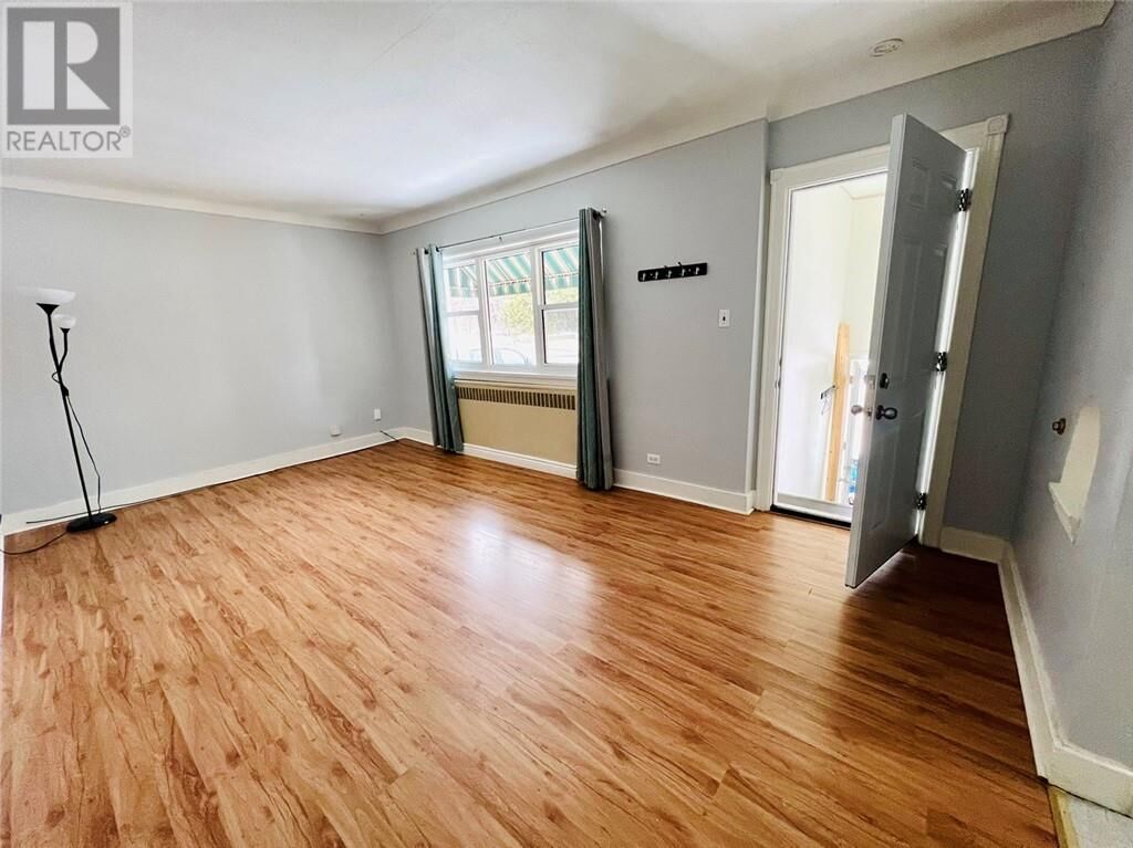 Property Photo:  67 O'Connor Street  ON P3E 1J1 