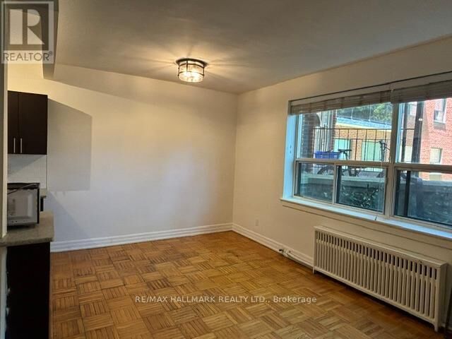 Property Photo:  2 Newholm Road B1  ON M8Y 3M4 