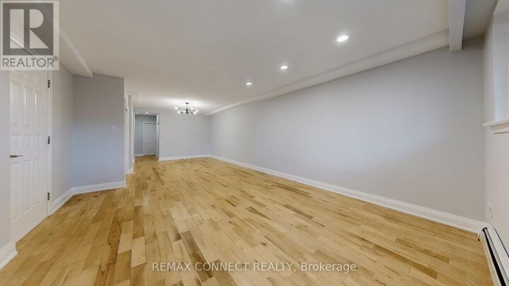 Property Photo:  156 Overbrook Place 1  ON M3H 4P9 