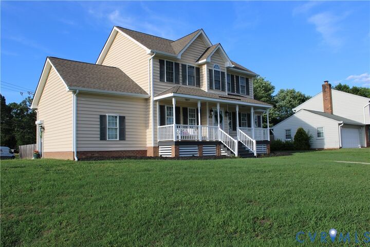 Property Photo: 1208 Riveroaks Drive VA 23834