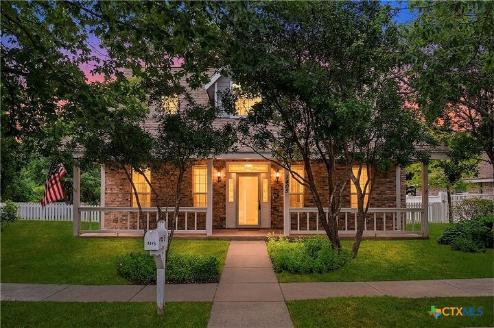 Property Photo: 1405 Azalea Lane TX 78130