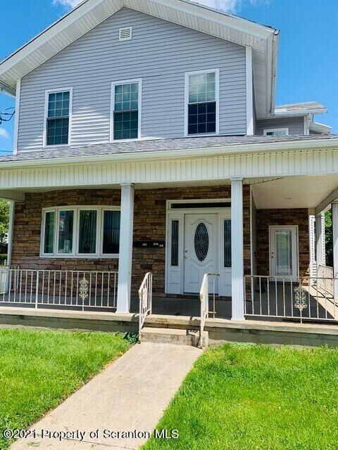 Property Photo:  2027 Green Ridge Street  PA 18512 