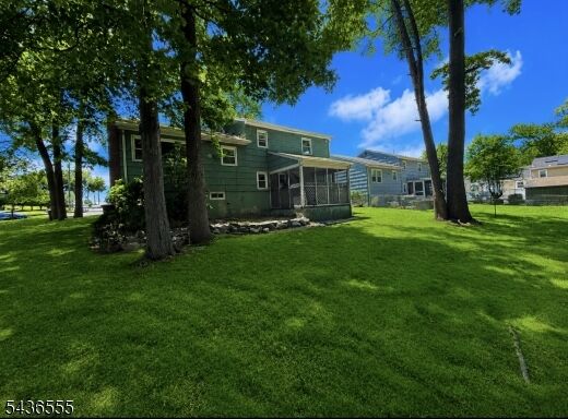 Property Photo:  941 Cabot Ave  NJ 07083 