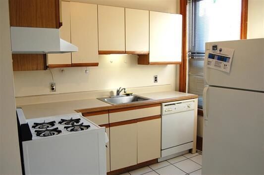 Property Photo:  504 Washington St 2  NJ 07030 