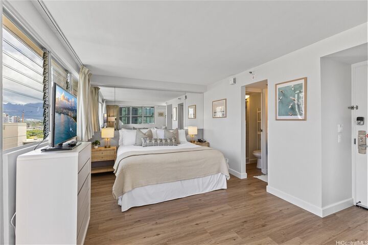 Property Photo:  444 Kanekapolei Street 1203  HI 96815 