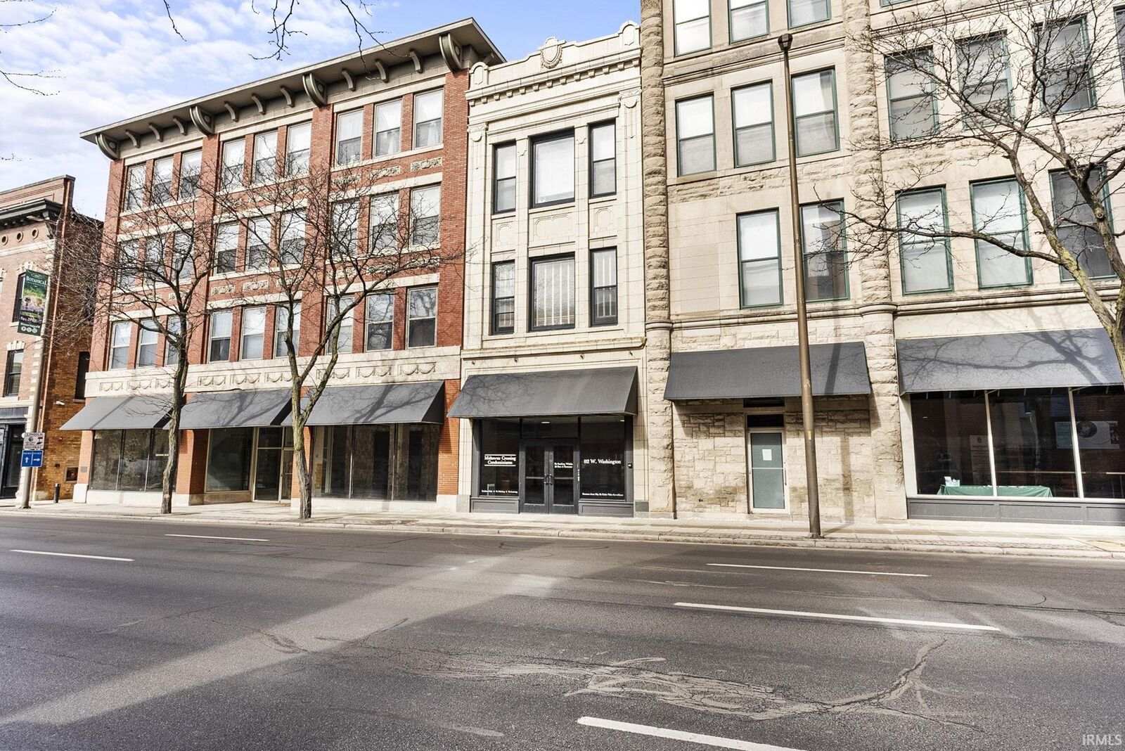 Property Photo:  112 W Washington Boulevard 328  IN 46802-3036 
