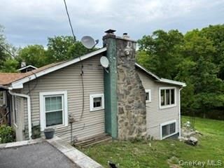 Property Photo: 16 Willowbrook Heights NY 12603