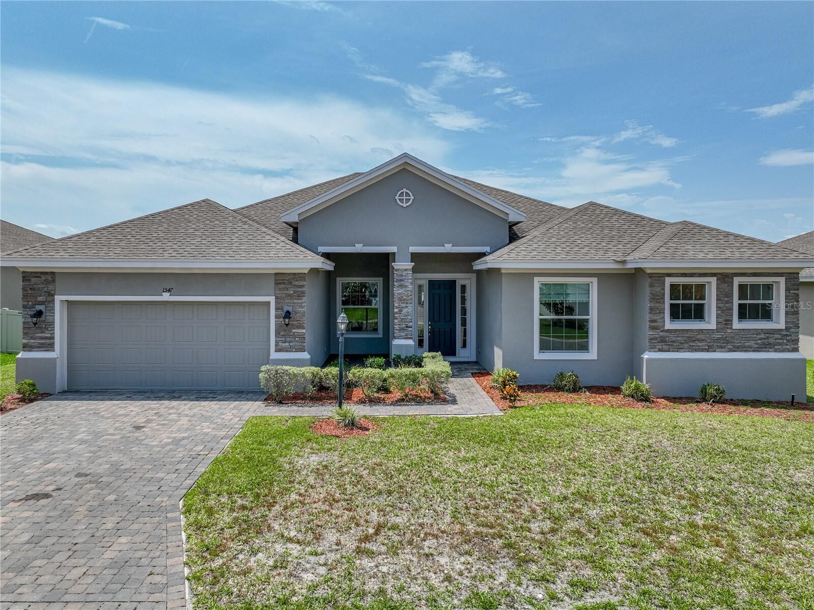 Property Photo:  1547 Cordgrass Way  FL 33813 