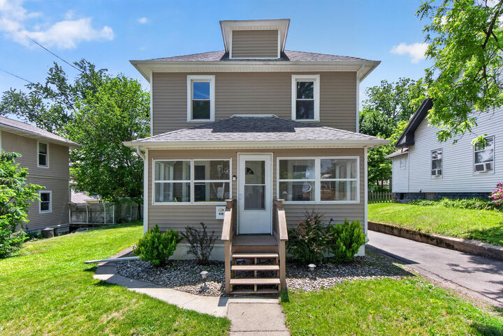 Property Photo: 439 Madison Street MI 49202
