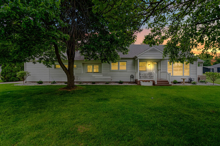 Property Photo:  529 East Street  MI 49250 
