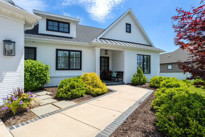 Property Photo:  5235 Pigeon Creek Trail  IA 52722 