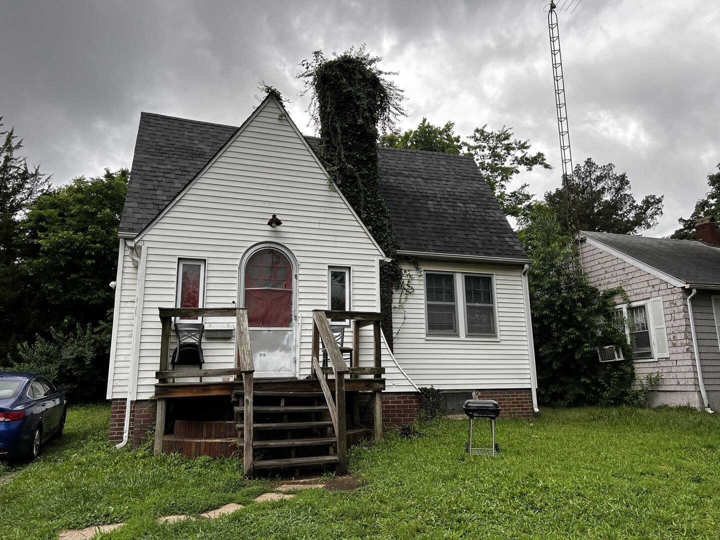 Property Photo:  605 S 24th Street  IL 62864 