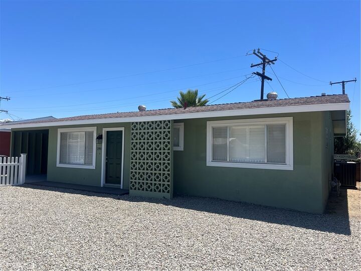 Property Photo: 291 Mary CA 92543