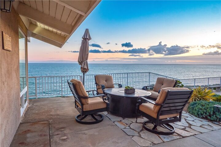 Property Photo:  215 Camino San Clemente  CA 92672 