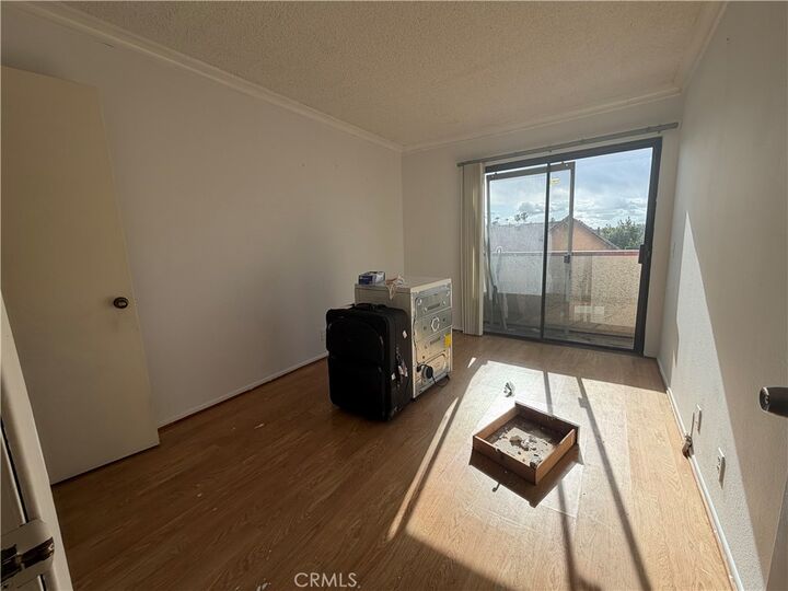 Property Photo:  7515 Winnetka Avenue 108  CA 91306 