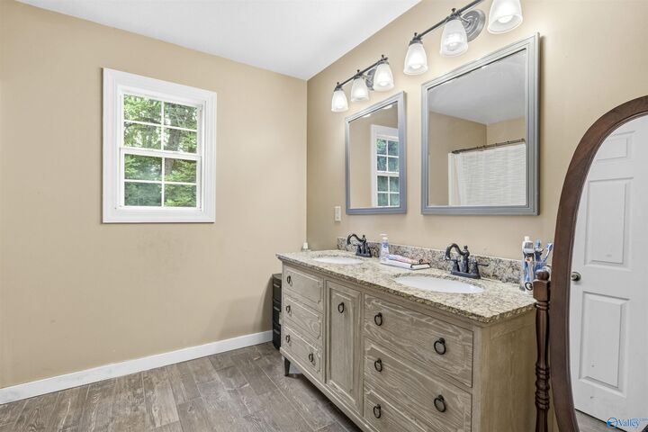 Property Photo:  3120 Orange Street SW  AL 35967 