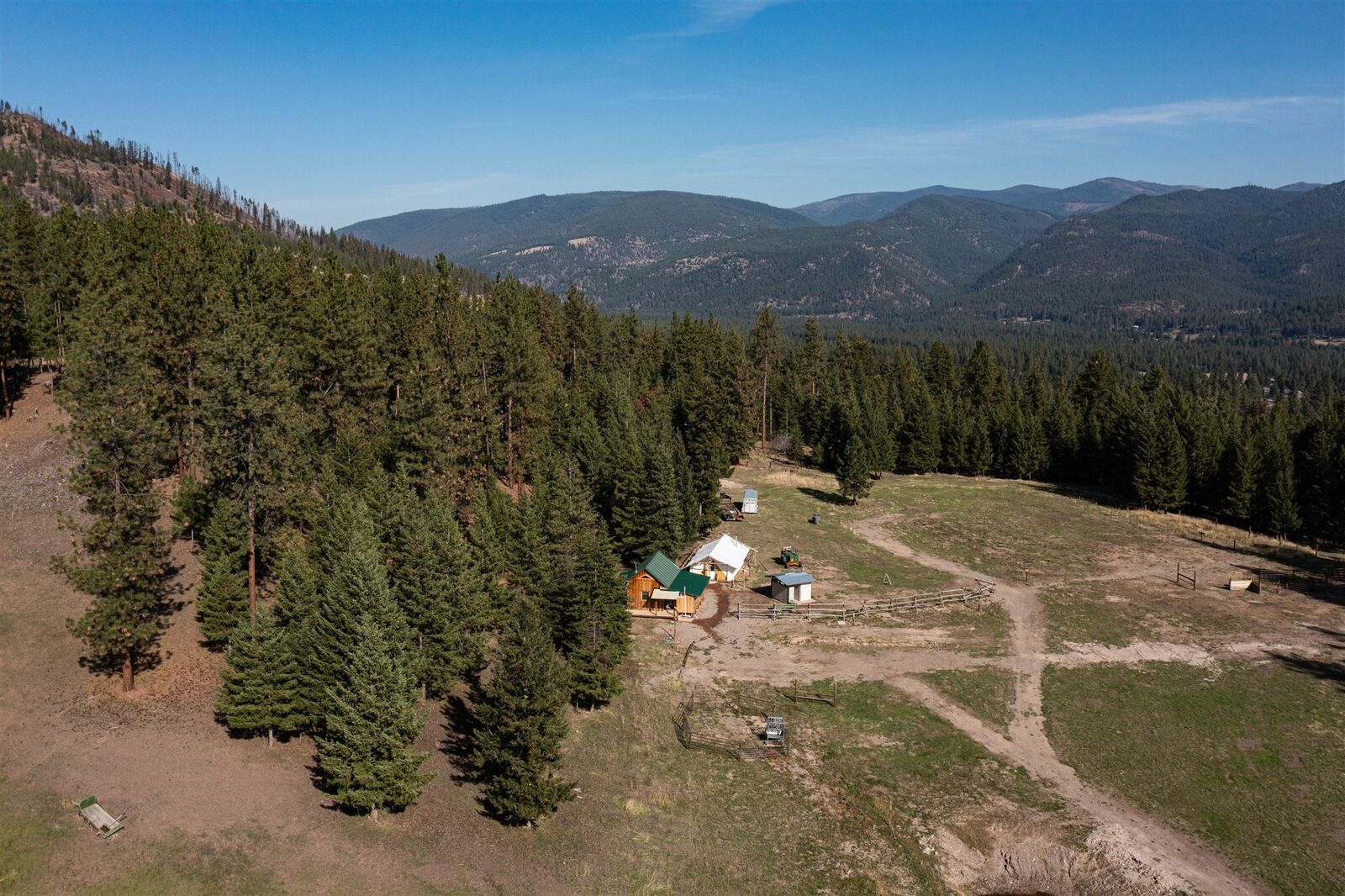 Property Photo:  814 Quartz Road  MT 59872 
