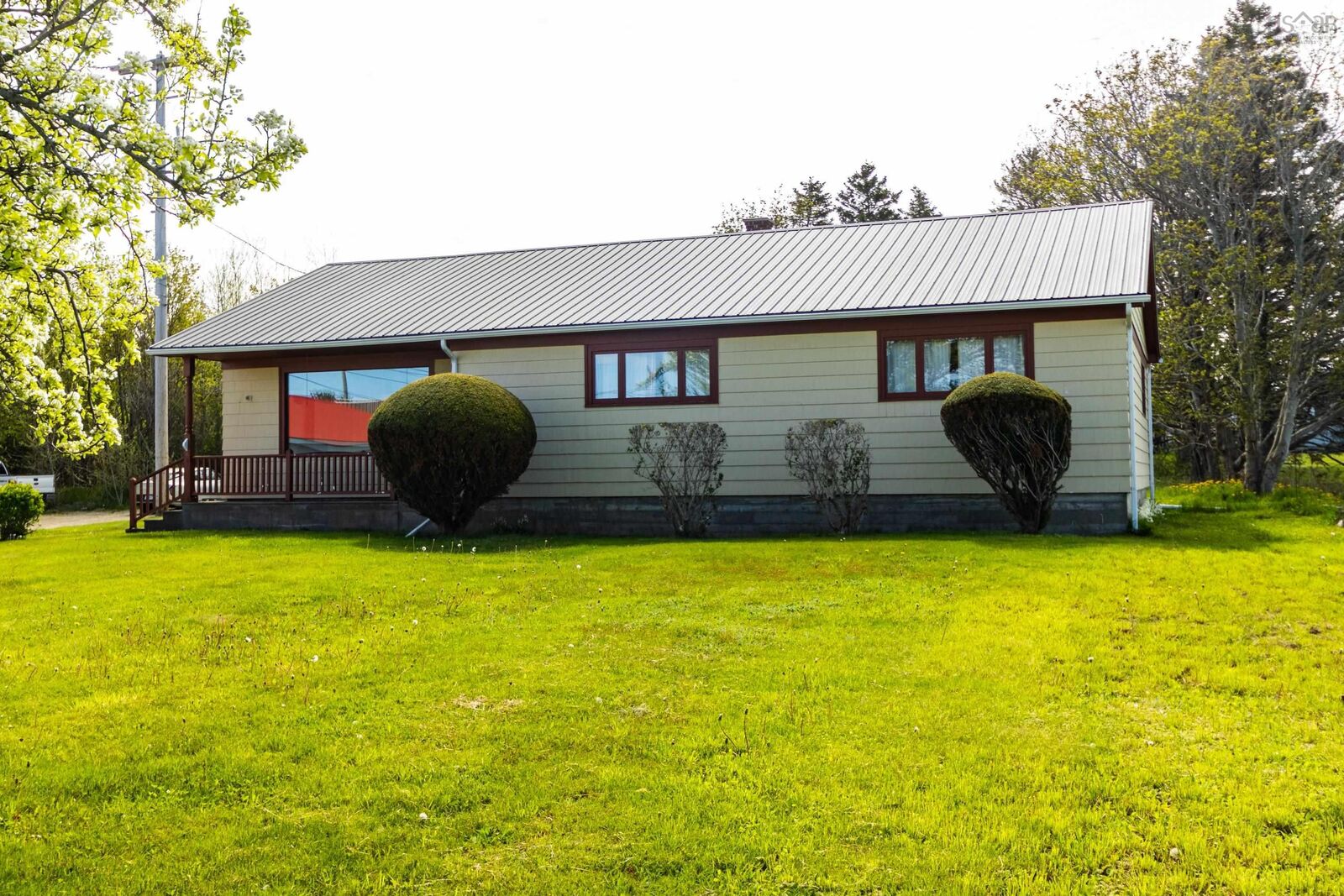 Property Photo: 8370 Highway 1 NS B0W 2J0