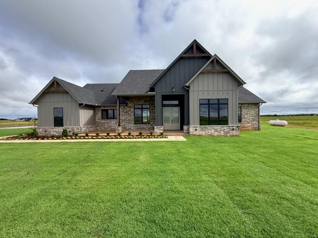 Property Photo: 2694 Tall Grass Circle OK 73044