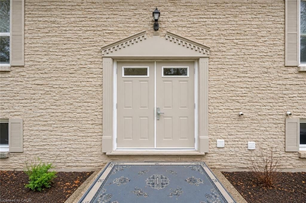 Property Photo: 101 Westmount Road N 1 ON N2L 5G5