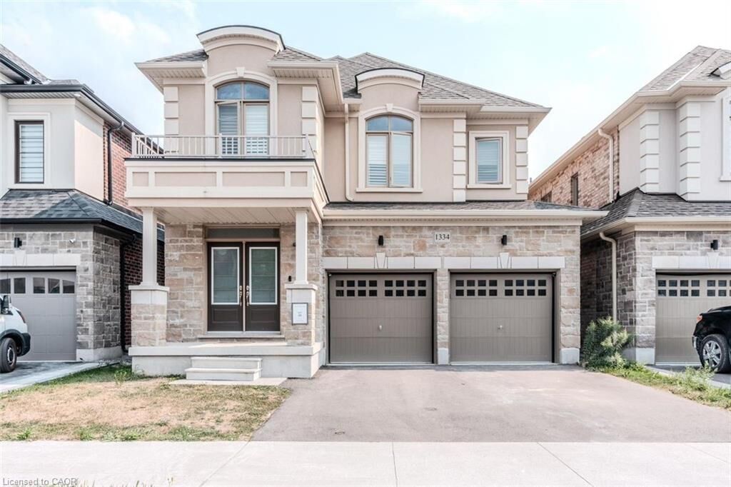 Property Photo: 1334 Apollo Street Main ON L1K 3E6