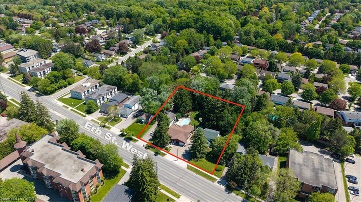 Property Photo:  395 Erb Street  ON N2L 1W7 