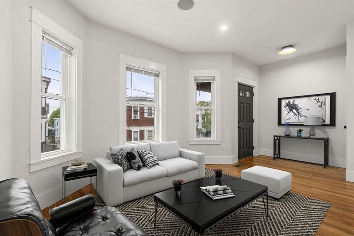 Property Photo:  50 Cottage St 1  MA 02150 