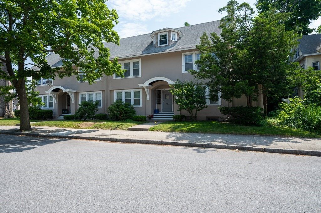 Property Photo:  14-16 Dean St  MA 01609 