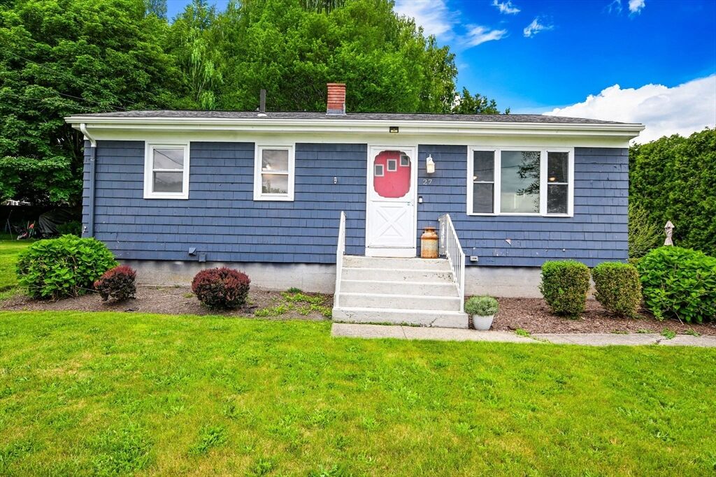 Property Photo:  27 Alan Ave  RI 02871 