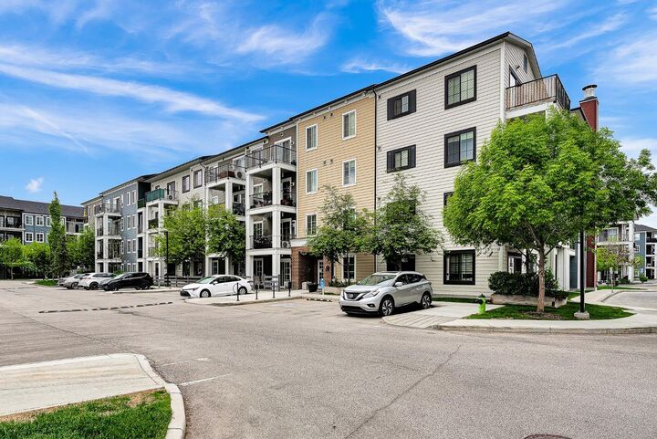 215 Legacy Boulevard SE 3305 — photo 1