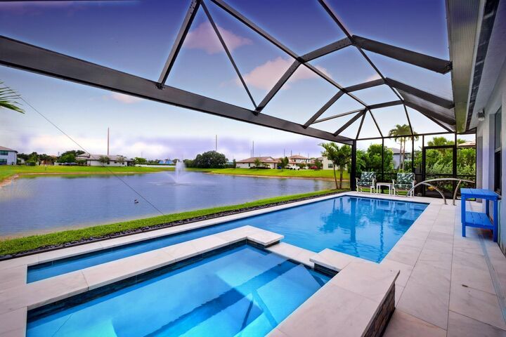 Property Photo:  3165 Tamarind Drive  FL 33311 