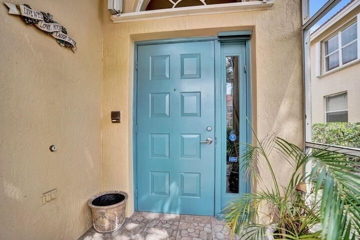 Property Photo:  12434 Crystal Pointe Drive 202  FL 33437 