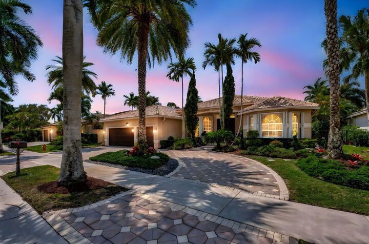 Property Photo: 2491 Eagle Run Drive FL 33327