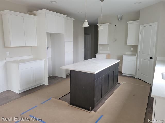 Property Photo:  1983 Chancery Drive  MI 48085 
