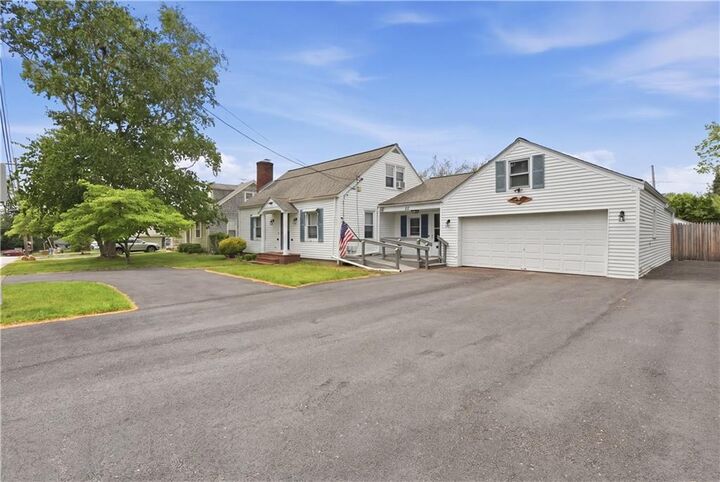 Property Photo:  24 Seymour Street  RI 02885 