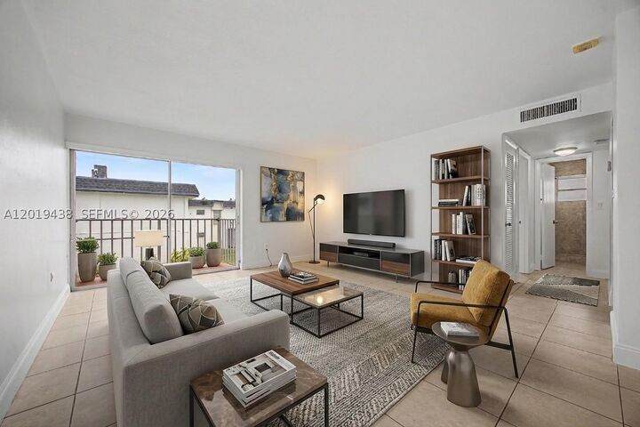 Property Photo:  7256 SW 94th Pl A8  FL 33173 