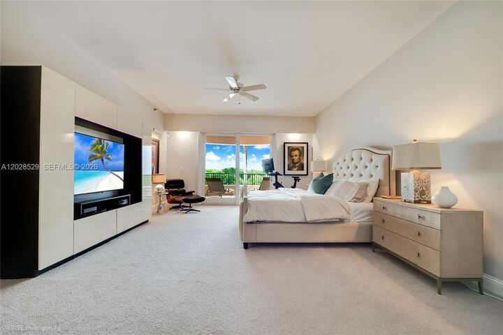 Property Photo: